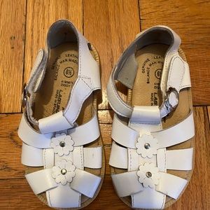 White toddler leather sandals size 6.5